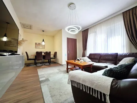 Rent, apartment, 62m², Preko Morače, Podgorica - image 4