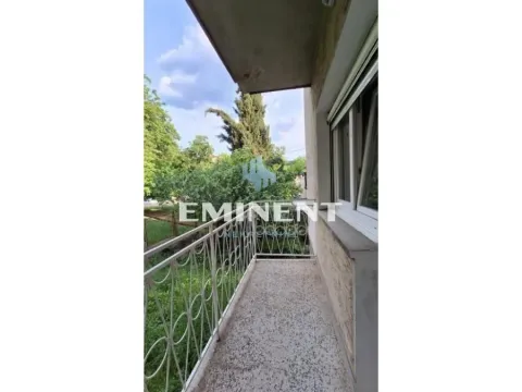 Rent, one bedroom apartment, 29m², Kanarevo Brdo, Beograd - image 9