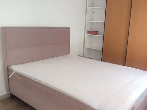 Rent, one bedroom apartment, 44m², Podkošljun, Budva - image 4