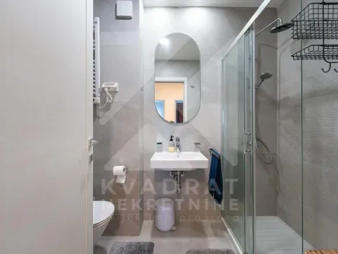 Izdavanje, dvosoban stan, 73m², Central Point, Podgorica - image 13