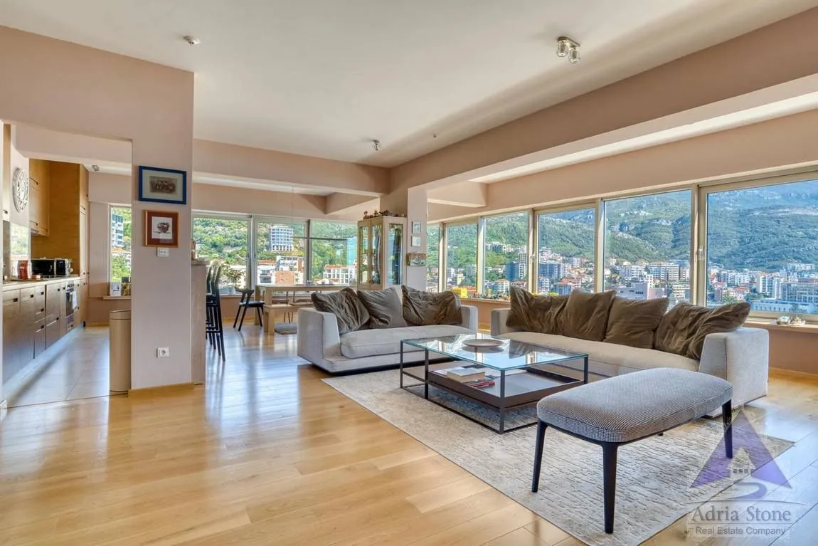 Sale, three bedroom apartment, 167m², Zavala, Budva