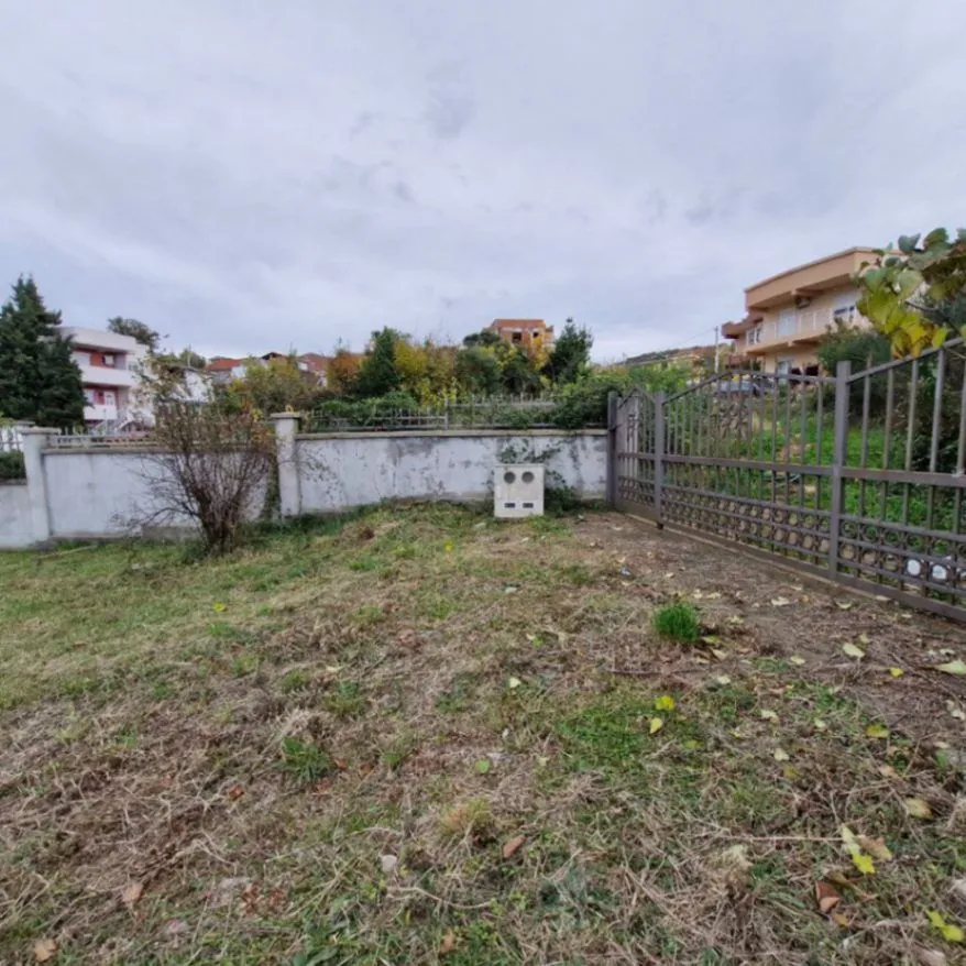 Prodaja, plac, 680m², Dobre Vode, Bar