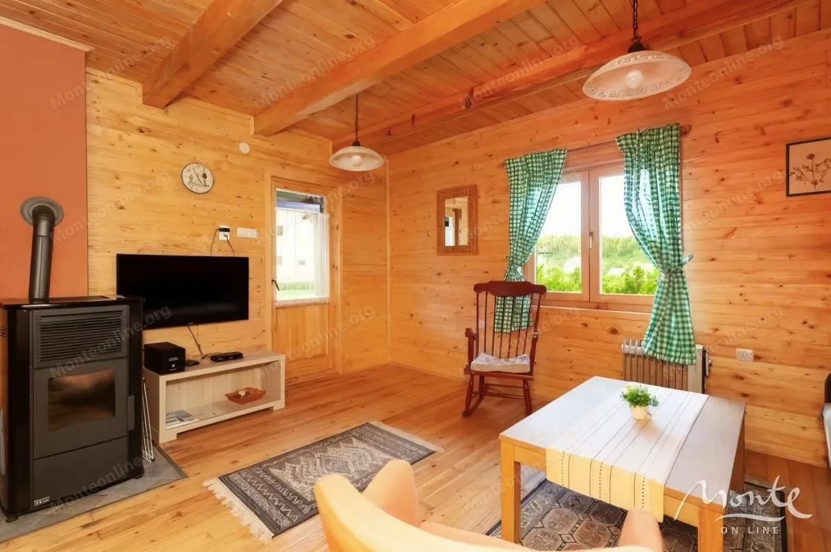 Sale, office space, 480m², Borje, Žabljak
