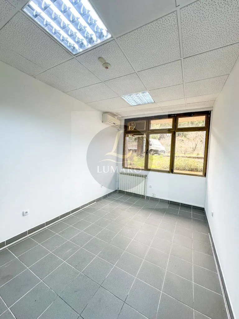 Sale, office space, 191m², Ljubović, Podgorica