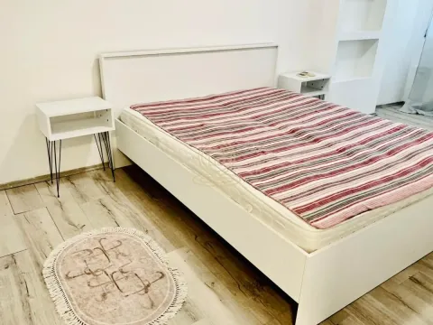 Rent, two bedroom apartment, 56m², Palilula Sve Podlokacije, Beograd - image 5