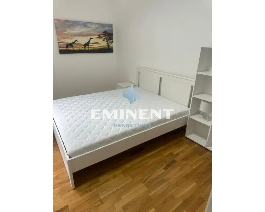 Rent, apartment, 38m², Stari Grad, Beograd