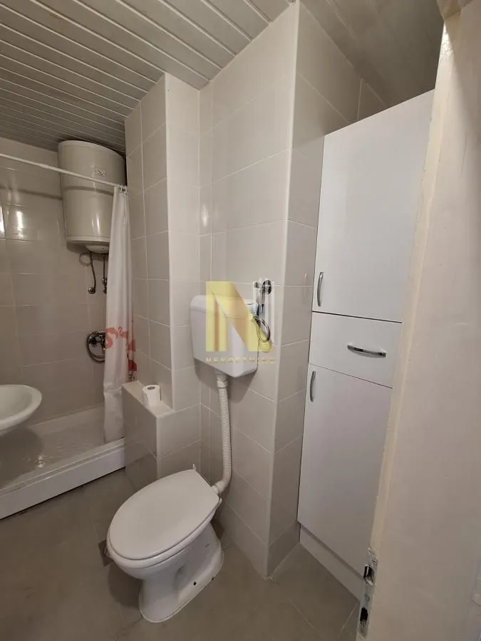Prodaja, jednosoban stan, 29m², Podbara, Novi Sad Sve Podlokacije