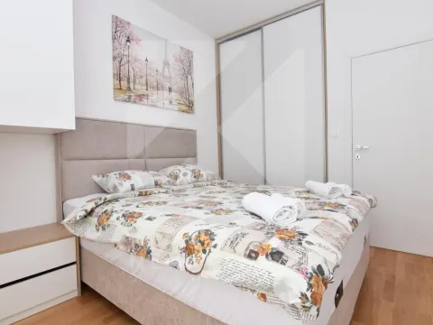 Rent, one bedroom apartment, 47m², Zabjelo, Podgorica - image 9