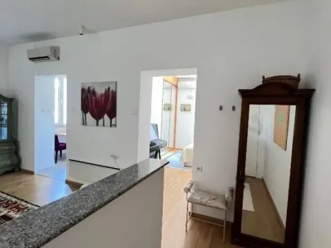 Izdavanje, dvosoban stan, 45m², Stari Grad, Beograd - image 10