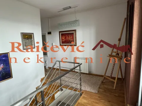 Sale, apartment, 268m², Rakovica, Beograd - image 12
