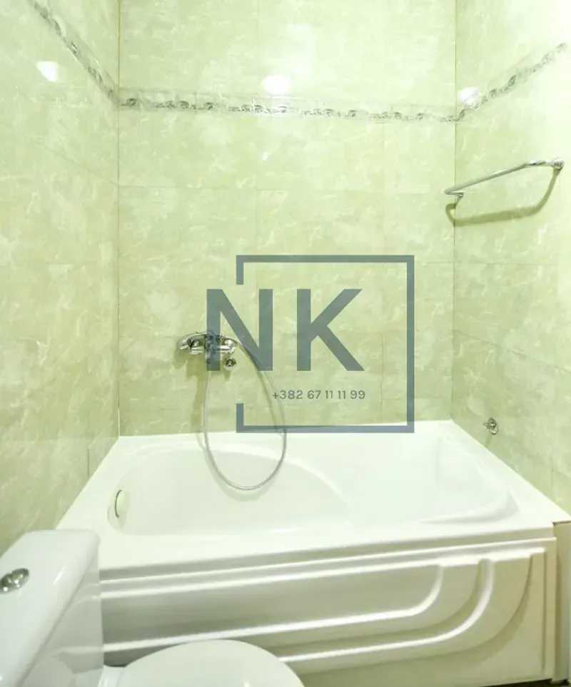 Izdavanje, jednosoban stan, 38m², Stari Aerodrom, Podgorica
