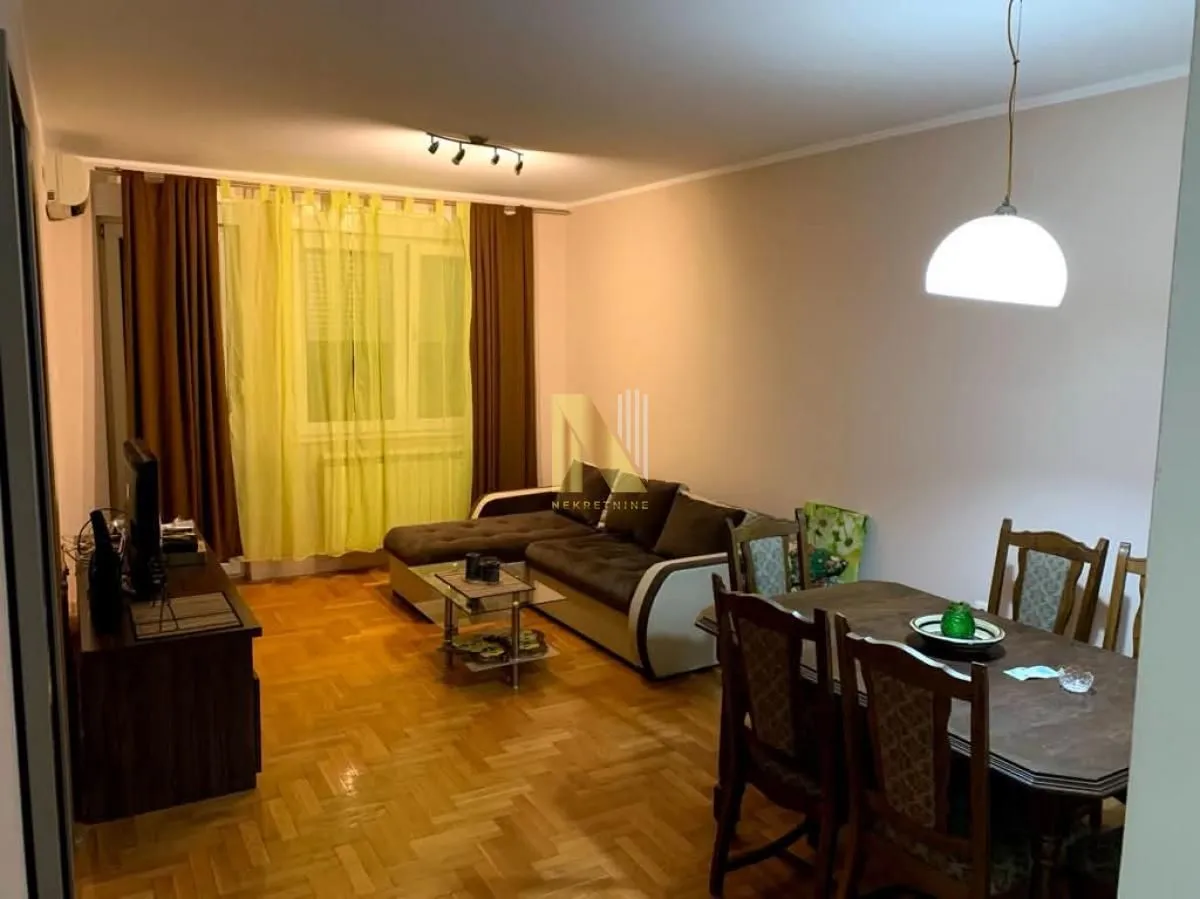 Prodaja, dvosoban stan, 44m², Bulevar Evrope, Novi Sad Sve Podlokacije