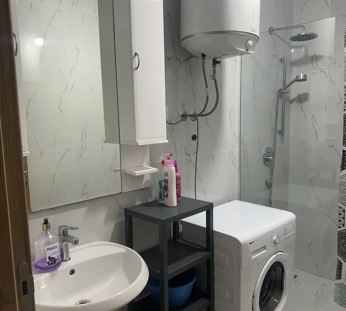 Prodaja, garsonjera, 29m², Stari Aerodrom, Podgorica