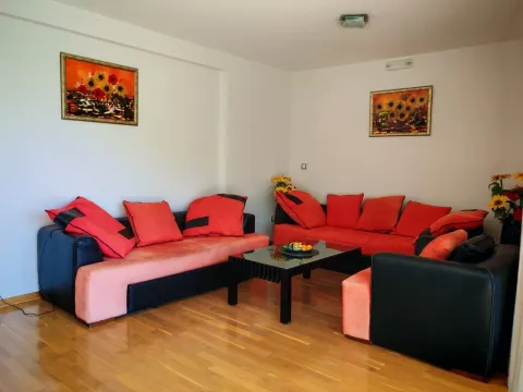 Prodaja, dvosoban stan, 84m², Petrovac, Budva - image 15