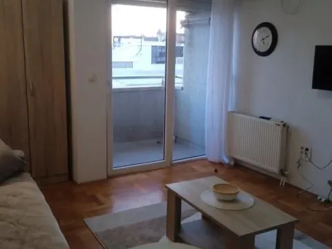 Rent, one bedroom apartment, 29m², Podbara, Novi Sad Sve Podlokacije - image 2