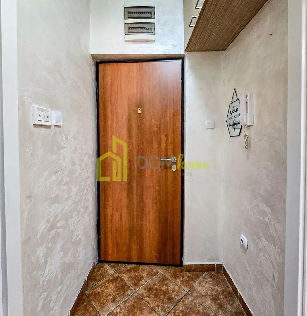 Izdavanje, jednosoban stan, 45m², Stari Aerodrom, Podgorica