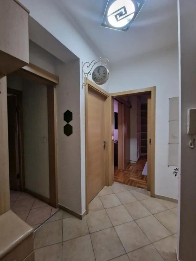 Prodaja, trosoban stan, 80m², Ljubović, Podgorica