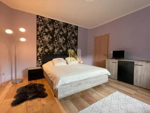 Sale, house, 196m², Irig, Srbija - image 10