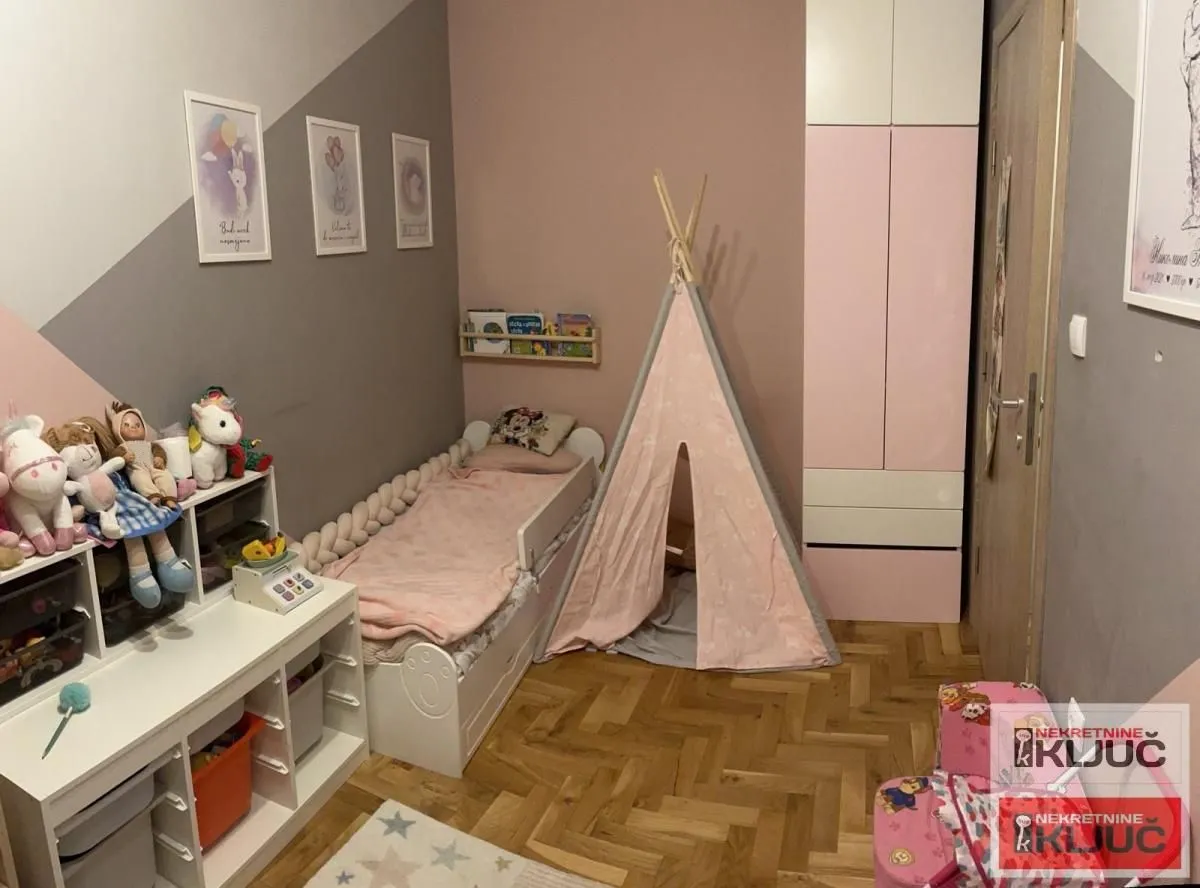Prodaja, trosoban stan, 71m², Podbara, Novi Sad Sve Podlokacije