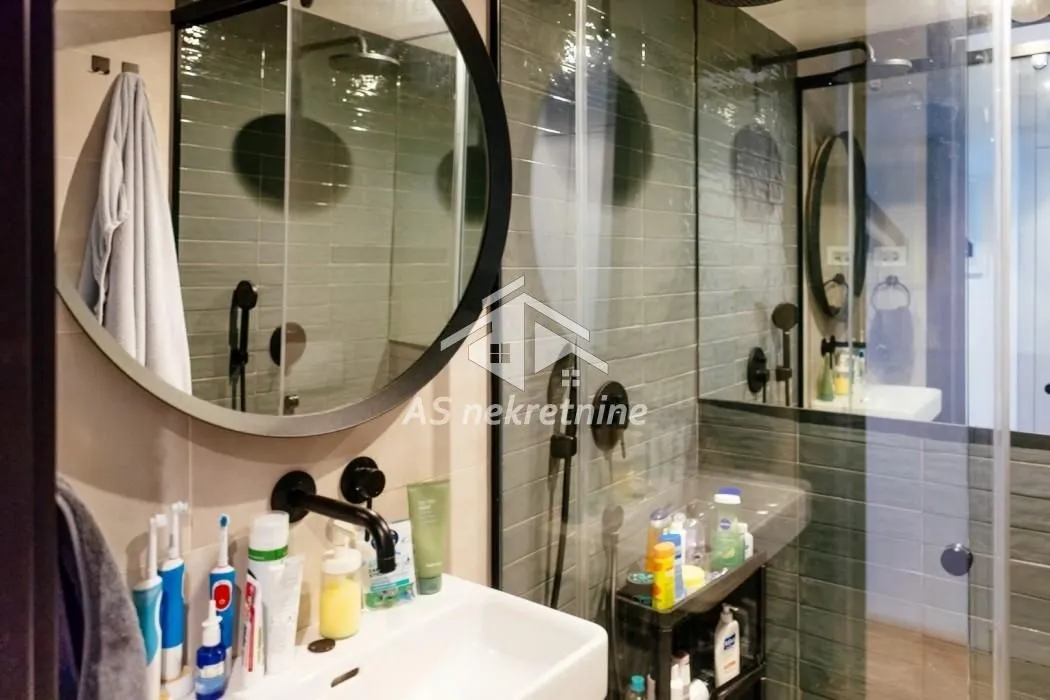 Rent, four bedroom apartment, 96m², Novi Beograd Sve Podlokacije, Beograd