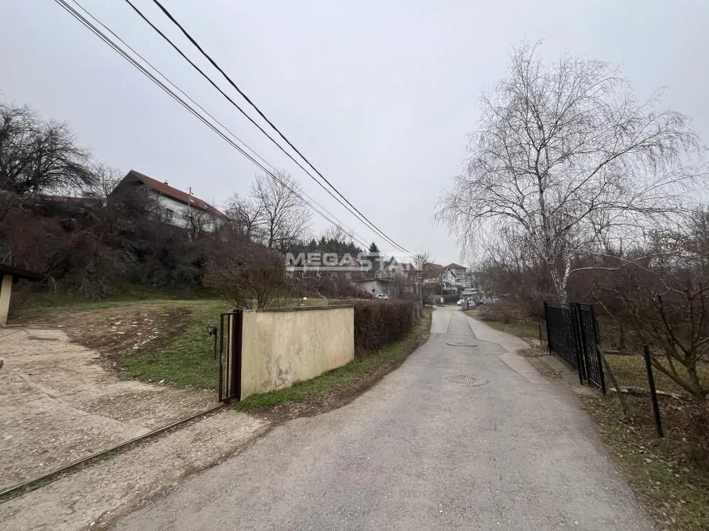 Sale, land lot, 600m², Banjica, Voždovac Sve Podlokacije