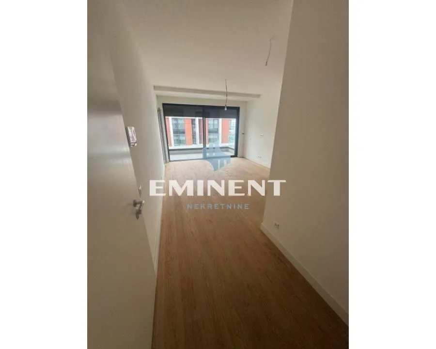 Prodaja, dvosoban stan, 56m², Novi Beograd Blok 67, Novi Beograd Sve Podlokacije