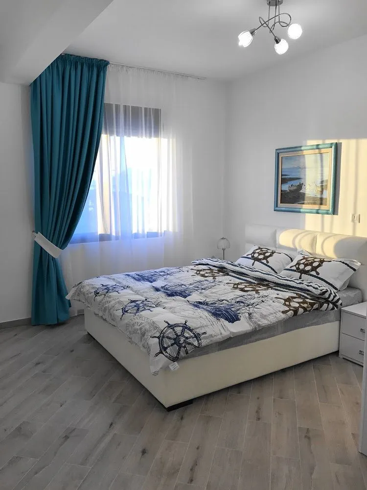 Prodaja, stan, 75m², Dobra Voda, Bar