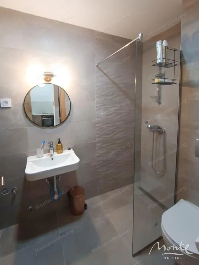 Sale, one bedroom apartment, 43m², Bečići, Budva