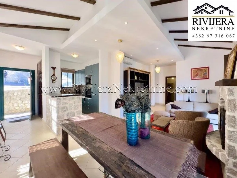 Sale, two bedroom apartment, 95m², Kostanjica, Kotor