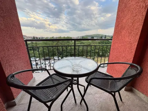 Rent, three bedroom apartment, 92m², 1 maj, Podgorica - image 5