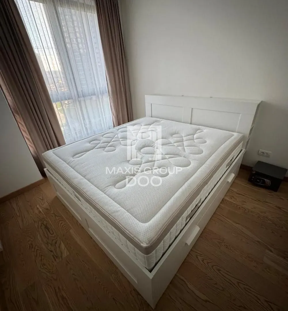 Prodaja, trosoban stan, 81m², Savski Venac, Beograd