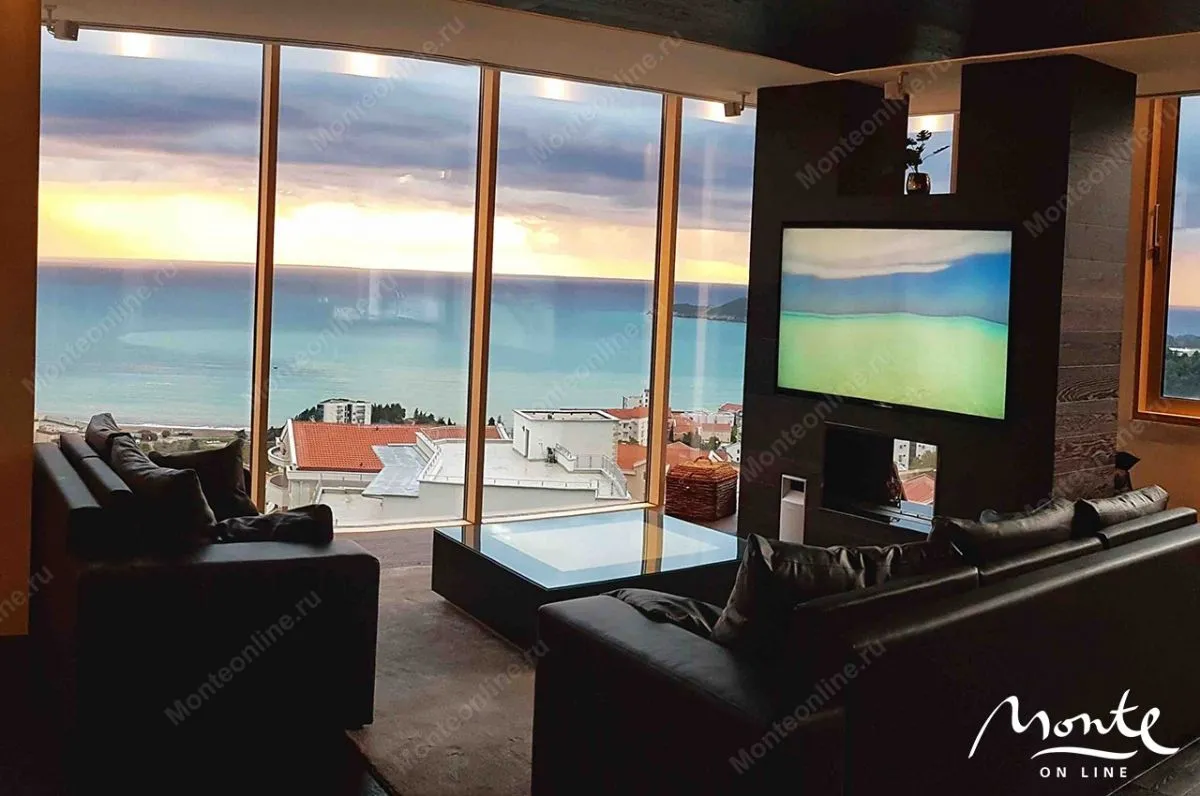 Sale, two bedroom apartment, 168m², Bečići, Budva