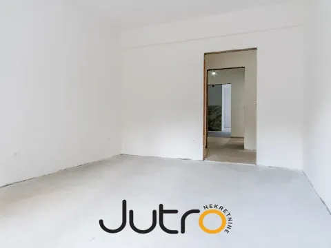 Sale, four bedroom apartment, 155m², Gorica C, Podgorica - image 4