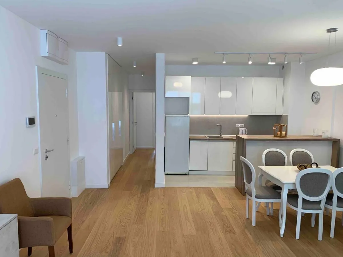 Rent, three bedroom apartment, 80m², Stari Grad, Beograd