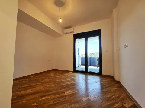 Rent, office space, 117m², Zagorič, Podgorica - image 6