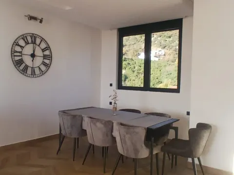Prodaja, jednosoban stan, 170m², Budva, Crna Gora - image 7