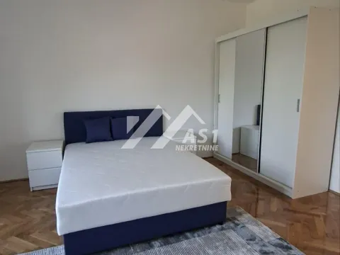 Izdavanje, trosoban stan, 88m², Novi Sad Sve Podlokacije, Novi Sad - image 7
