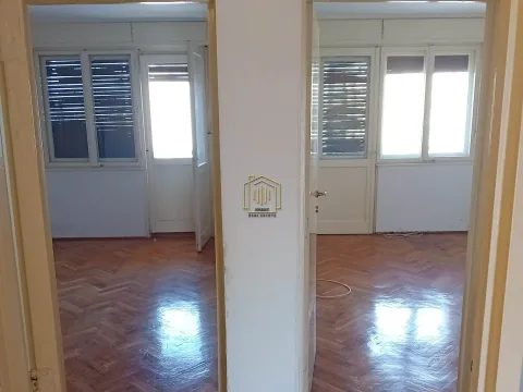 Sale, two bedroom apartment, 85m², Gintaš, Podgorica - image 11