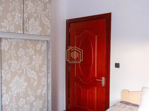 Prodaja, trosoban stan, 87m², Stari Aerodrom, Podgorica - image 7