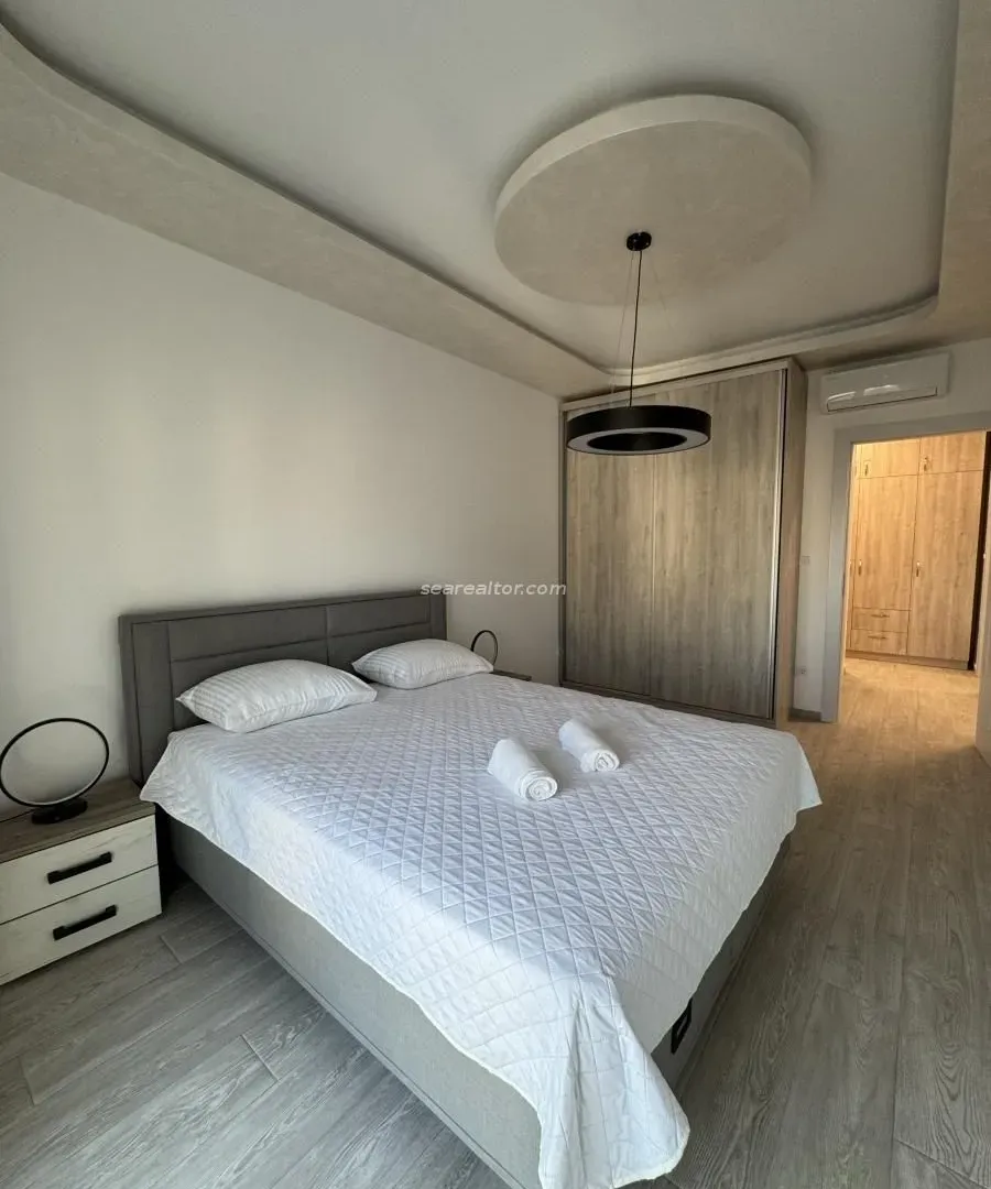 Sale, two bedroom apartment, 74m², Bečići, Budva