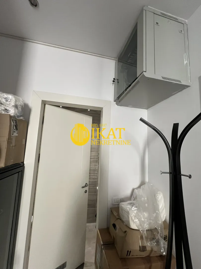 Rent, office space, 59m², Lion, Zvezdara Sve Podlokacije