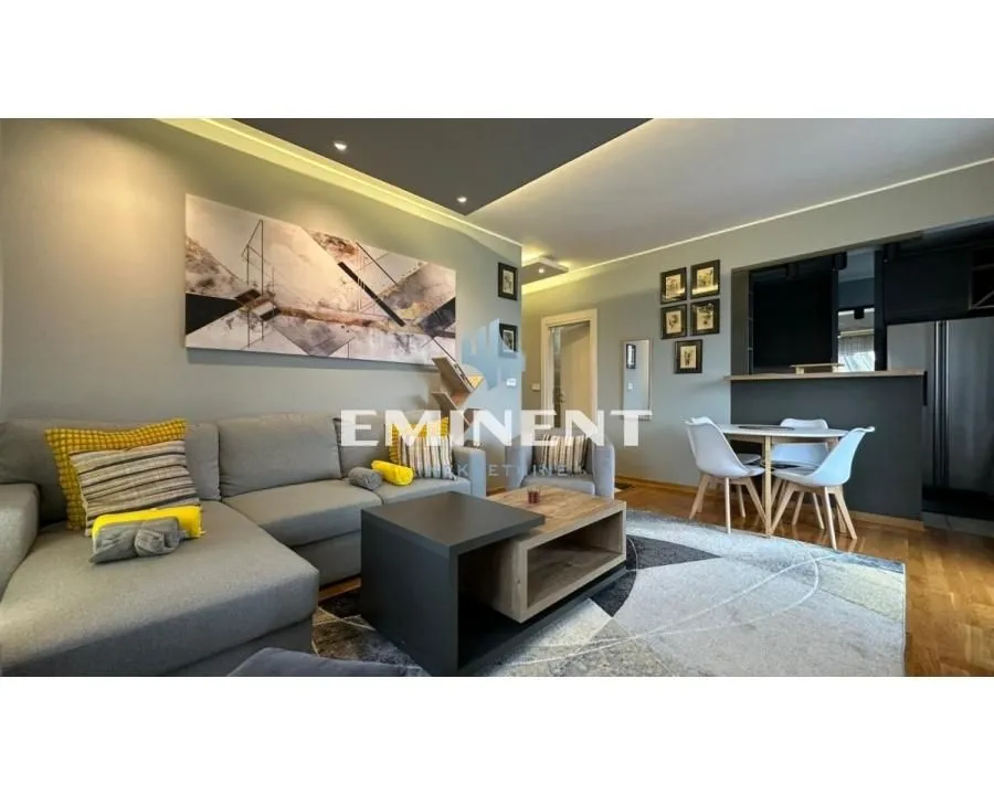 Rent, three bedroom apartment, 71m², Tašmajdan, Palilula Sve Podlokacije
