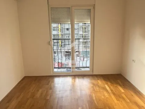 Rent, two bedroom apartment, 62m², Stari Aerodrom, Podgorica - image 3