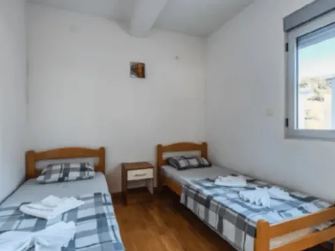 Rent, apartment, 95m², Rafailovići, Budva - image 2