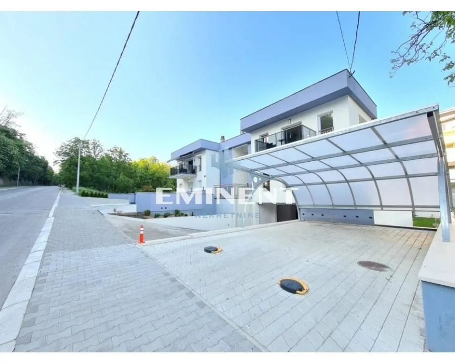 Sale, apartment, 220m², Savski Venac, Beograd