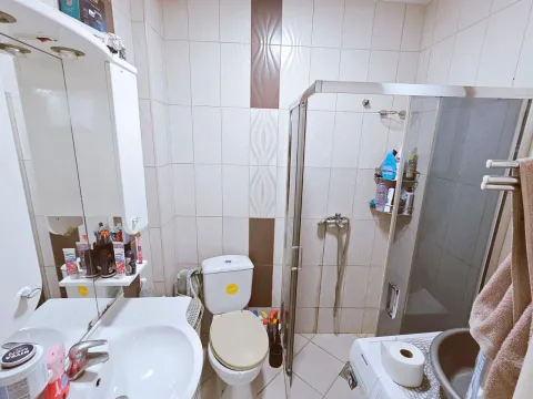 Sale, house, 61m², Zemun Sve Podlokacije, Beograd - image 10