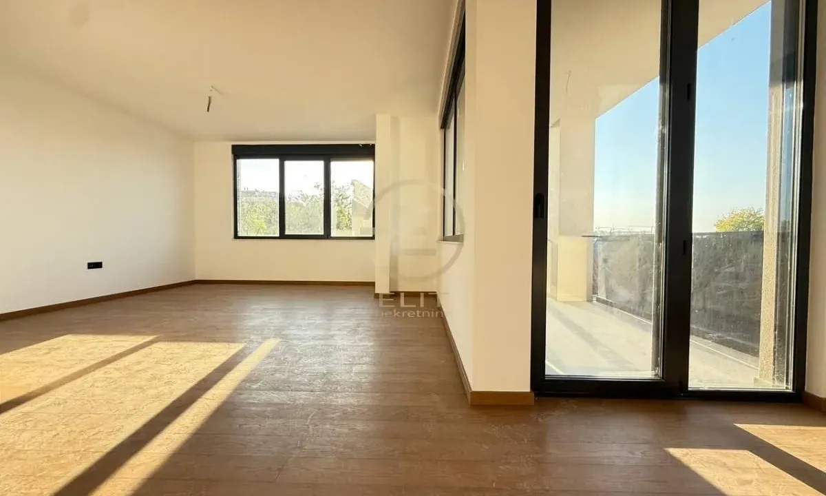Sale, apartment, 142m², Bulevar patrijarha Pavla, Novi Sad Sve Podlokacije