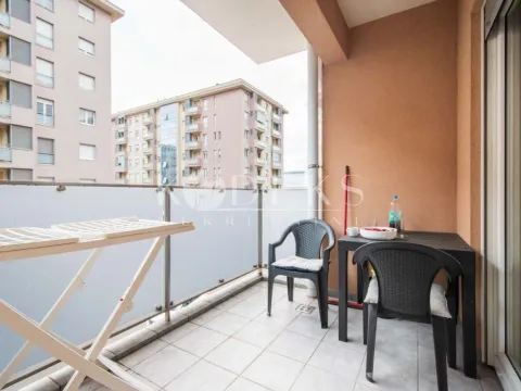 Izdavanje, jednosoban stan, 46m², City Kvart, Podgorica - image 9