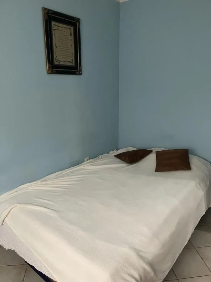 Izdavanje, kuća, 110m², Zemun Ugrinovci, Zemun Sve Podlokacije