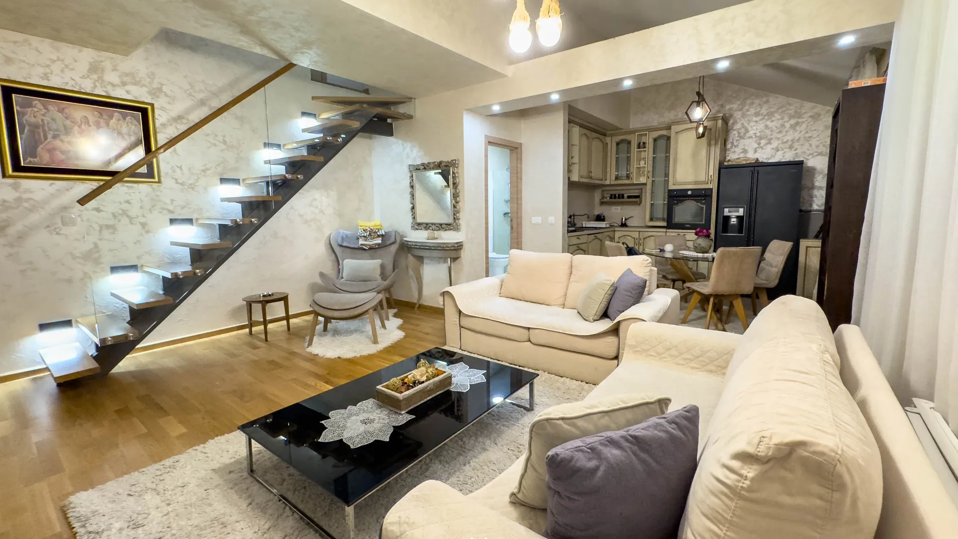 Izdavanje, dvosoban stan, 70m², Zabjelo, Podgorica